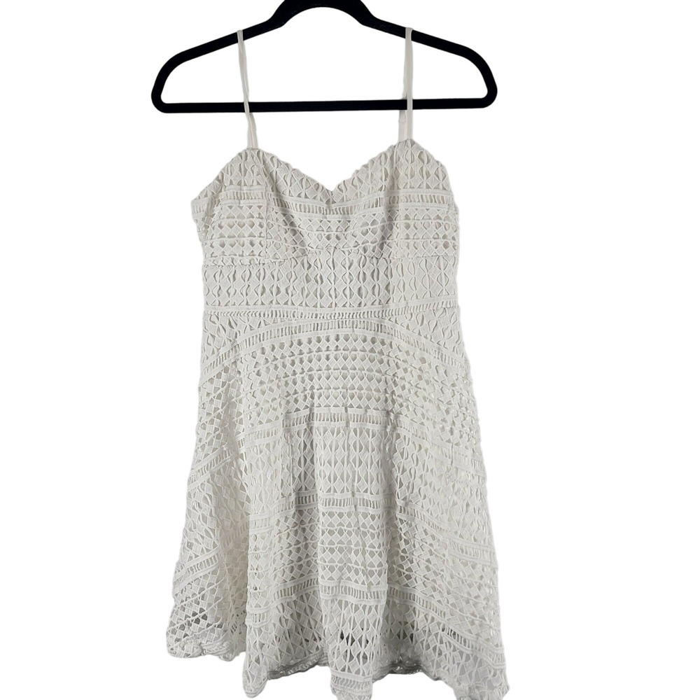LuLu's White Eyelet Dress L Womens Spaghetti Strap‎ Midi Back Zip Sleeveless